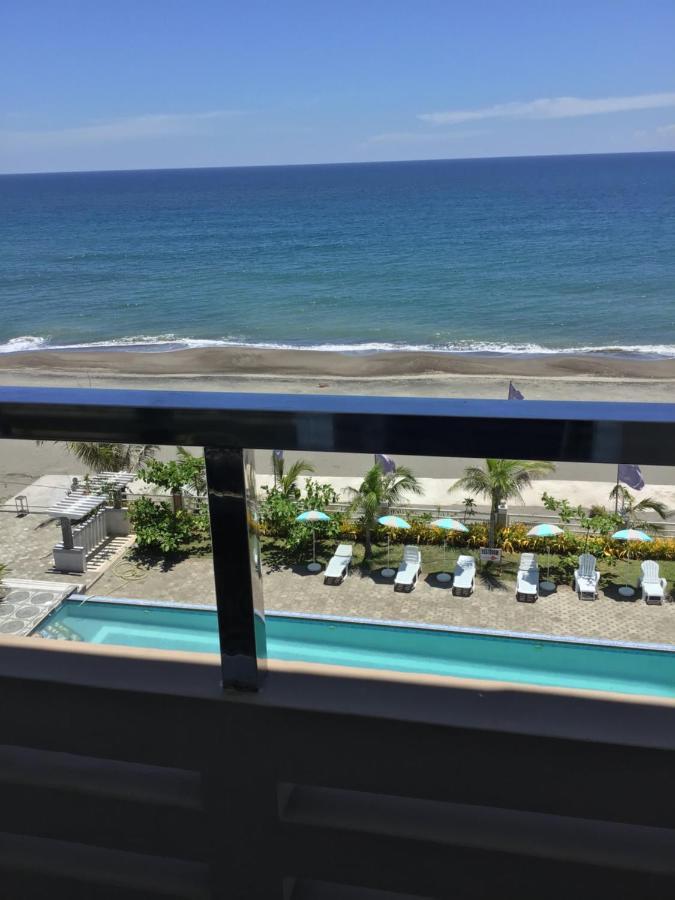 Em Royalle Hotel & Beach Resort 산 후안 외부 사진