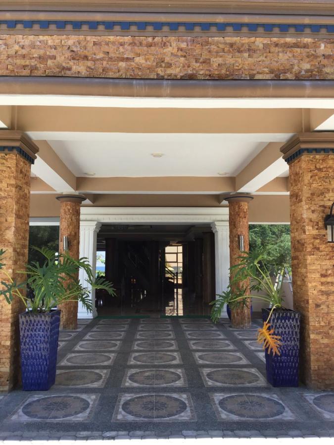 Em Royalle Hotel & Beach Resort 산 후안 외부 사진
