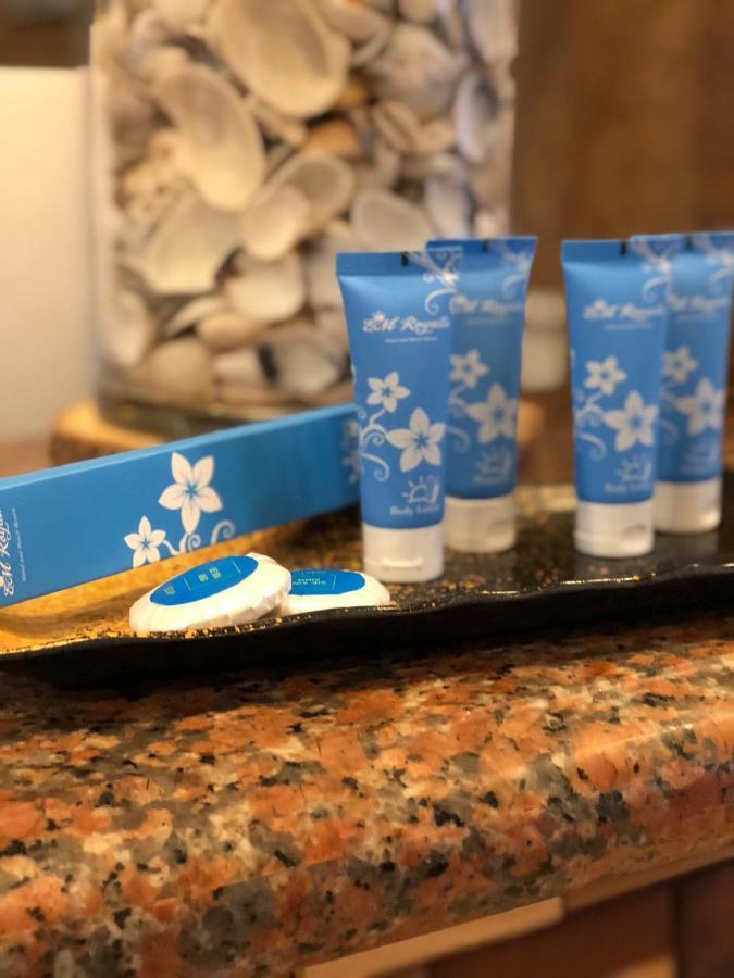 Em Royalle Hotel & Beach Resort 산 후안 외부 사진