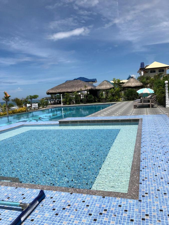 Em Royalle Hotel & Beach Resort 산 후안 외부 사진