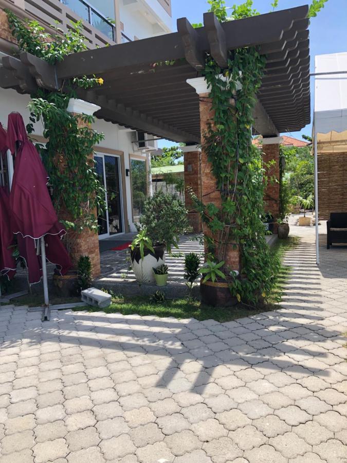Em Royalle Hotel & Beach Resort 산 후안 외부 사진